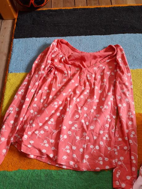 Tričko z pěkné látky na slečnu, 188