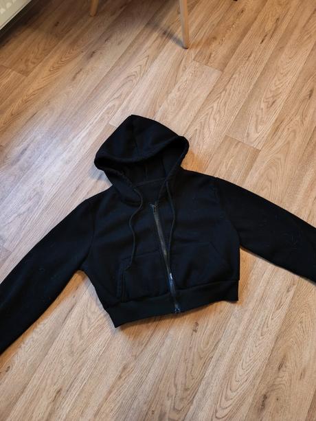 Černá crop mikina xs-m, 158/164, 164