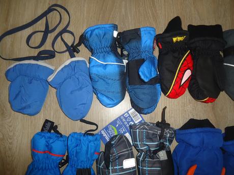 Mix rukavic, 104