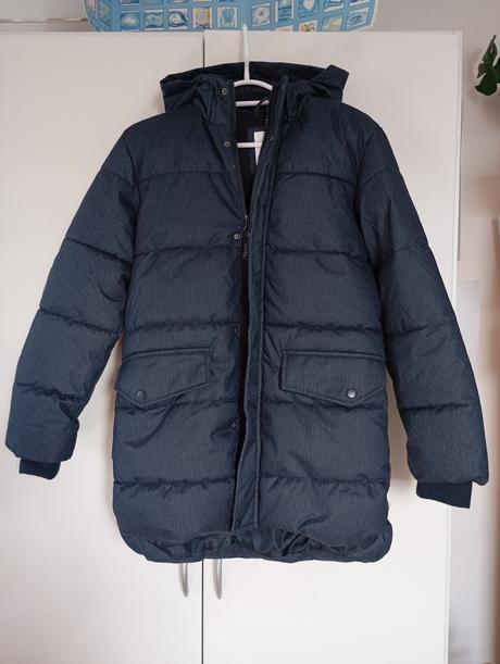 Úžasná dlouhá chlapecká zimní bunda, sinsay,152