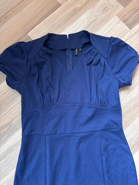 Příležitostní šaty, l