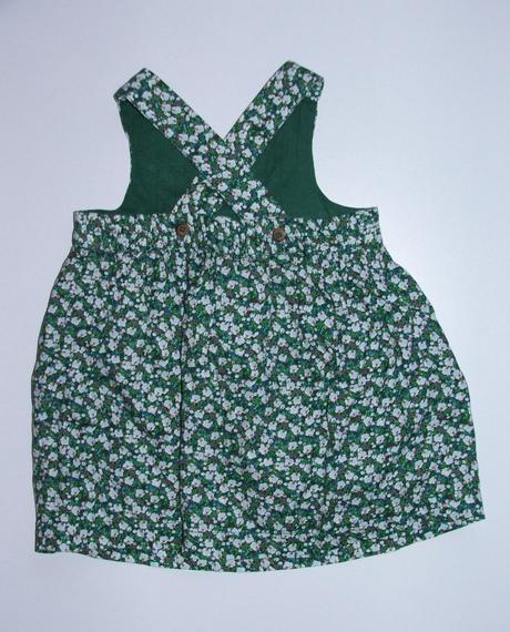 P696 květované zelené šaty vel. 62, miniclub,62