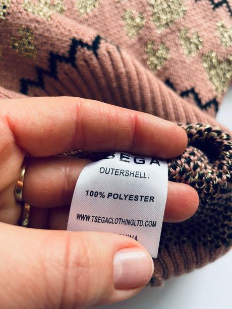 Svetr zimní - v.cca 134-140, 140