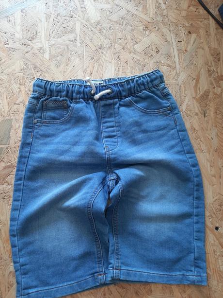 Kraťasy, šortky 5x, next,146