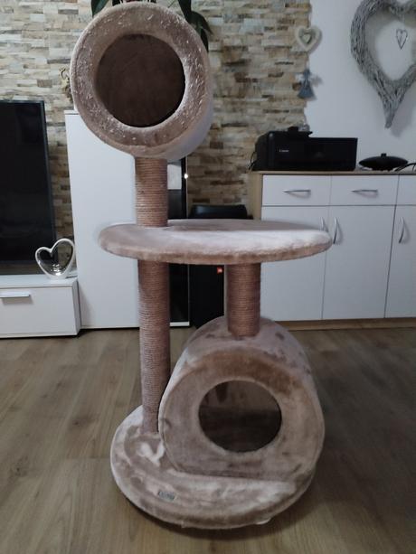 Růžové kočičí škrabadlo a odpočívadlo zánovní,