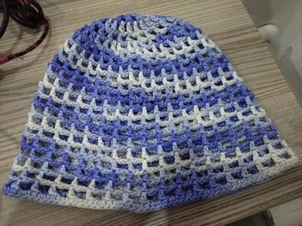 Háčkovaná čepička, 98