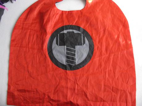 Karneval-plášť avengers -thor / vel.110-116,