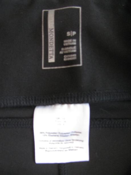 Elastické běžecké 3/4 legíny s průstřihy mondetta, 36