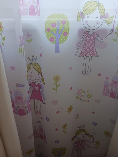 Záclona 2x 140 x 245 cm,