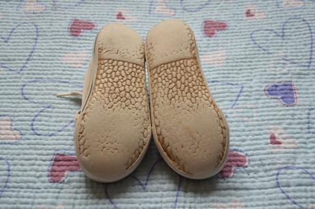 Světlé letní plátěnky, tenisky, 26