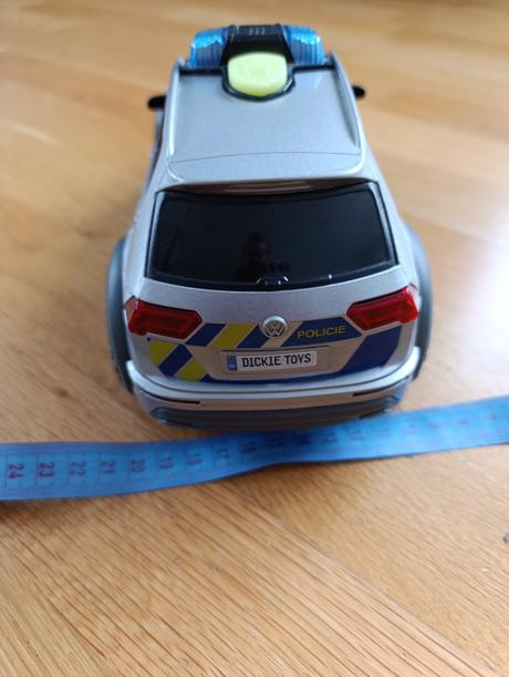 Houpací blikající auto,