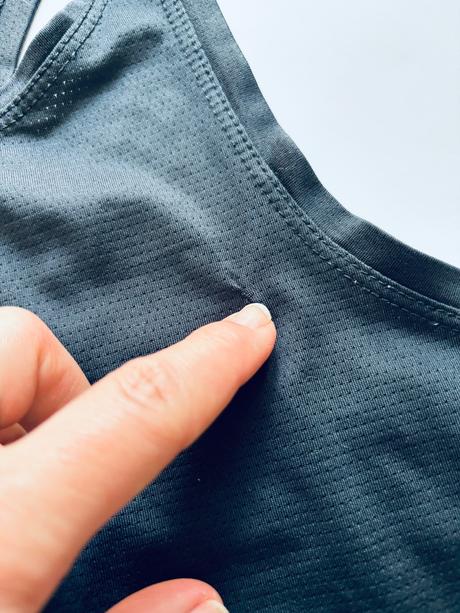 Tílko sportovní dámské - v.cca s, s