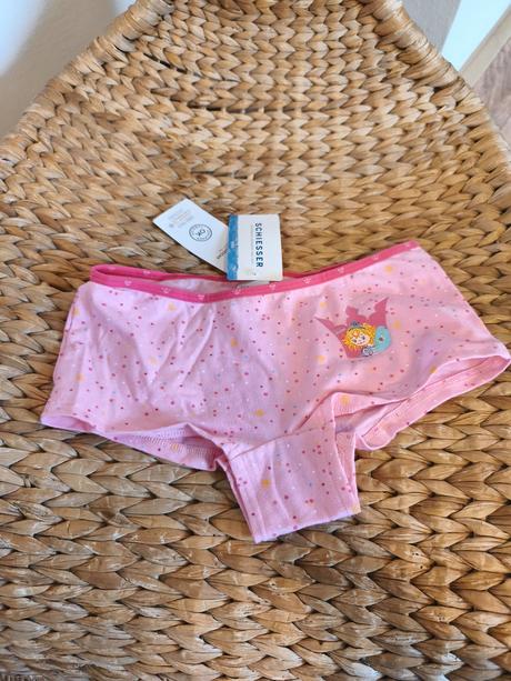 Spodní kalhotky s vílou, 140