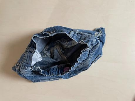 Dívčí šortky, velikost nevím cca 11-14 let, ff, f&g,140