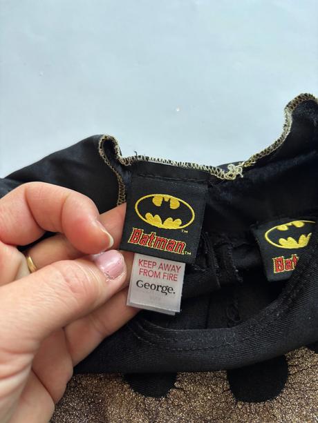 An6/ kostým bat girl - v.5/6 let, 