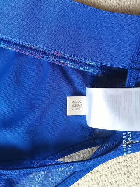 Bolerko - sportovní podprsenka zn."adidas" vel."m-, adidas,m