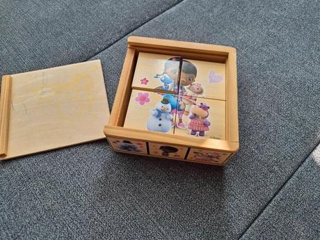 Dřevěné obrázkové puzzle, 