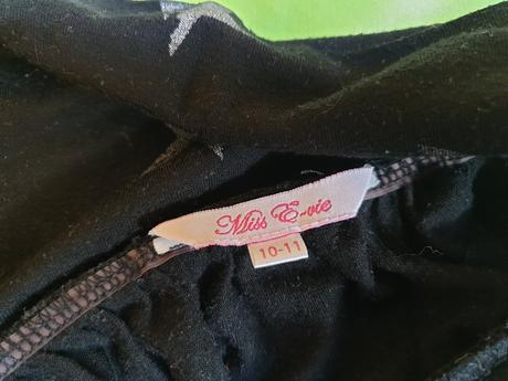 Dívčí sukýnka, 134