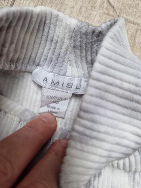 Dámský či dívčí top, amisu,xs