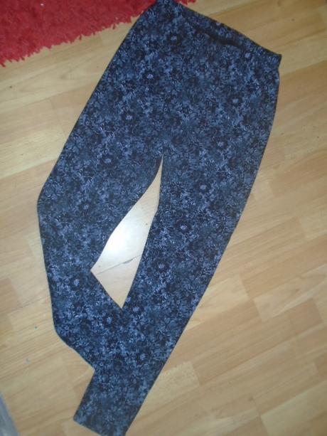 Vyteplené legíny vel m/l délka 97 cm, m