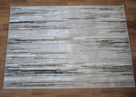 Krémový hnědý kusový koberec - 133 x 190, 