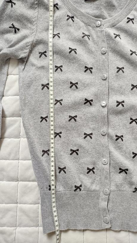 Dámský svetřík s mašličkami, reserved,s