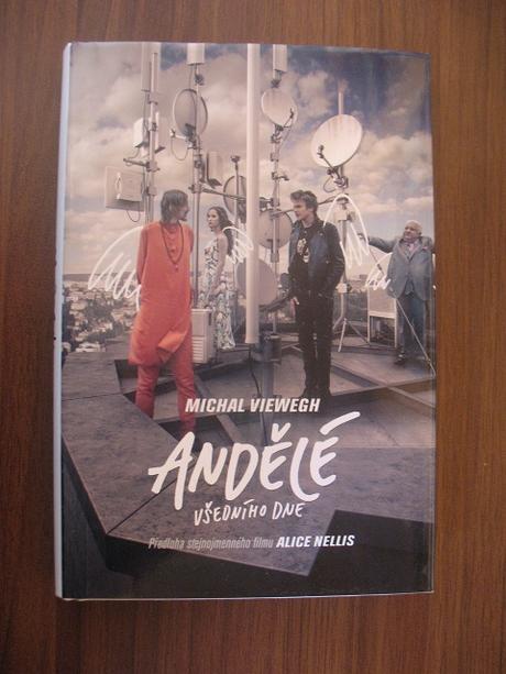 Kniha andělé všedního dne michal viewegh,