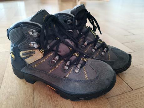 Outdoorové vycházkové boty tenisky vel. 31, 31