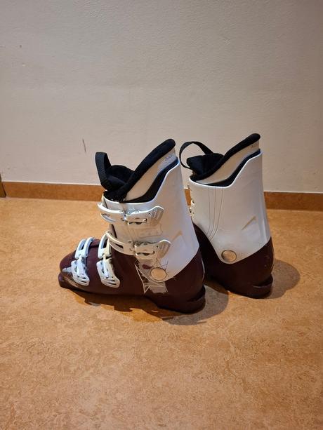 Lyžáky/přezkáče atomic, vel. 26/26,5 cm, atomic,39