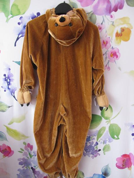 Krásný kostýmový overal medvídek,