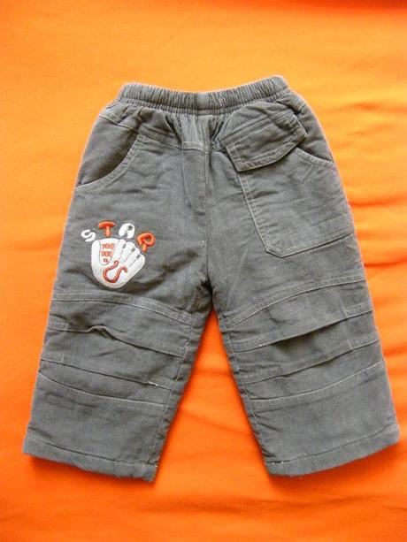 Manžestráky, frog,74