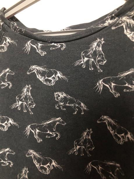 Šedá - modrá mikina s koníky, 128