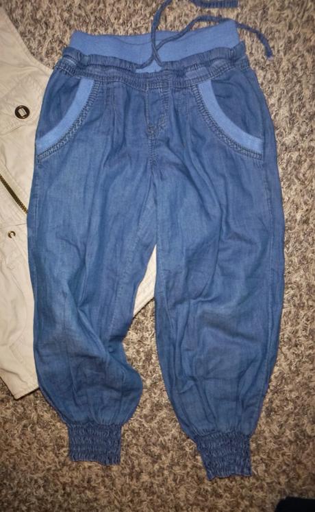 Vesta holčičí+džíny a tepláčky - vel.cca.110-116, 104–116