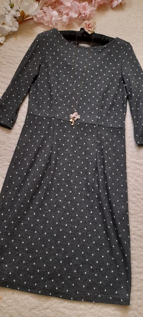 Orsay přiléhavé úpletové šaty, orsay,40