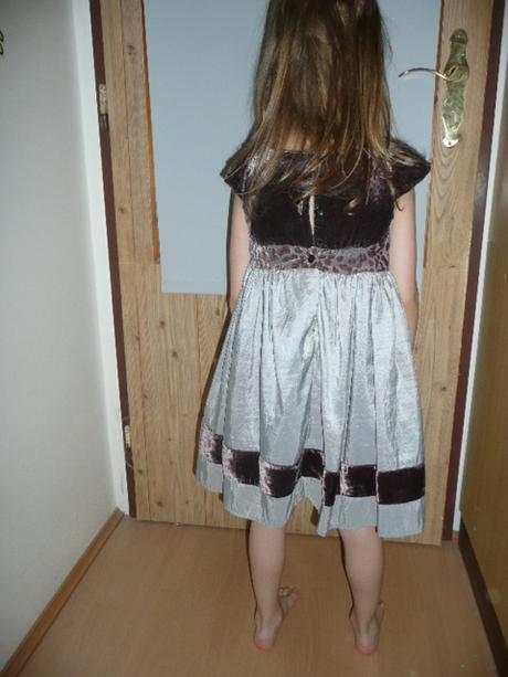 Luxusní sváteční šaty next vel 98-110, next,104