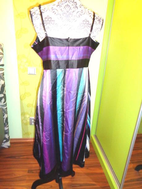 Krásné společenské duhové šaty star, 44