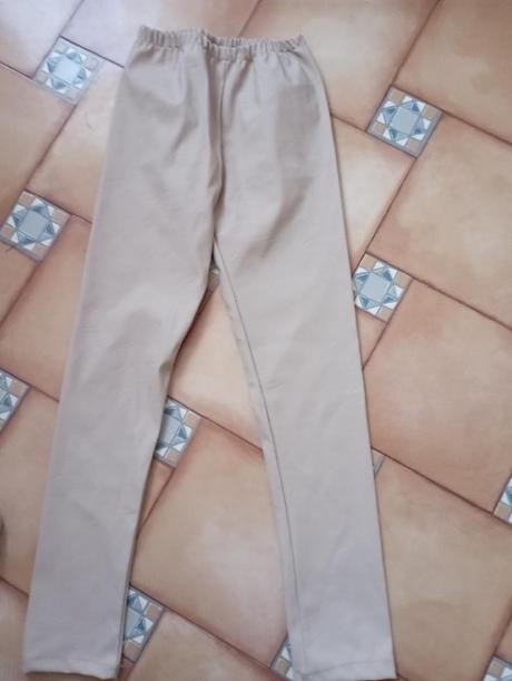 Koženkové kalhoty voga, 134