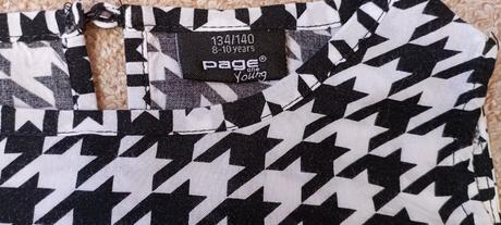 Crop top zn."page one young" vel."134-140", 134