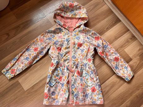 Dívčí parka, tu,122