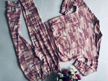 Ob/ pyžamo- v.9/10 let, marks & spencer,140