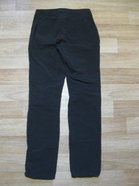 Sportovní kalhoty, 38