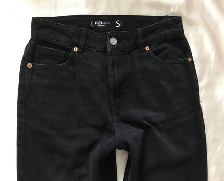 Vel. 36 černé rifle, 36