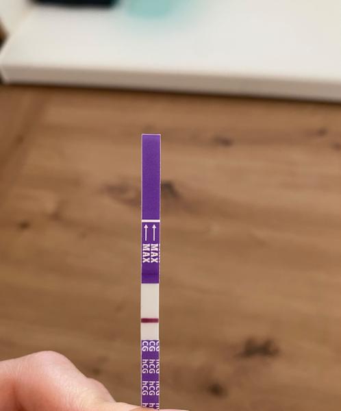 Vidíte slabé příznaky těhotenství před menstruací?