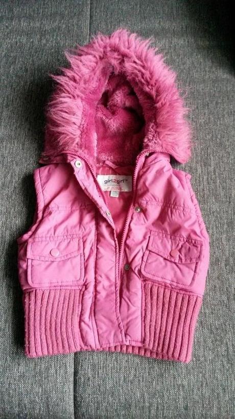 Malinová vesta s kožešinkou vel. 116, girl2girl,116