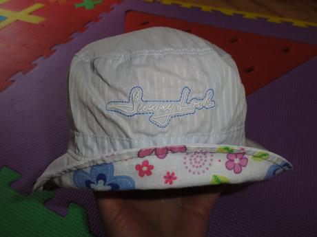 Klobouček s kvítečkama, 68