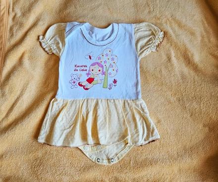 Dětské dívčí bílé žluté šaty šatičky body bodýčko, 62