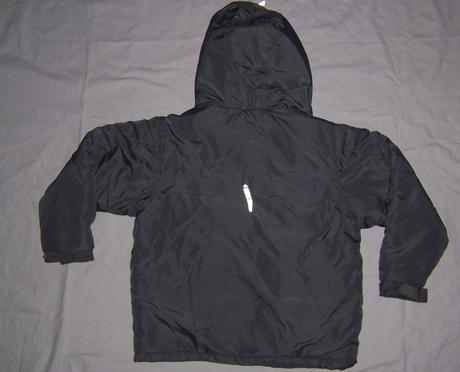 Šedá bunda s podšívkou, 116