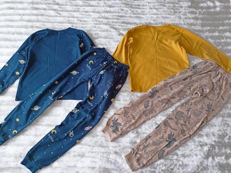 Pyžamo/set na doma, vel.128, 128