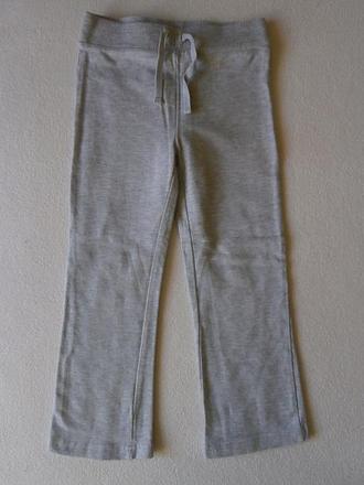 Tepláky, girl2girl,110