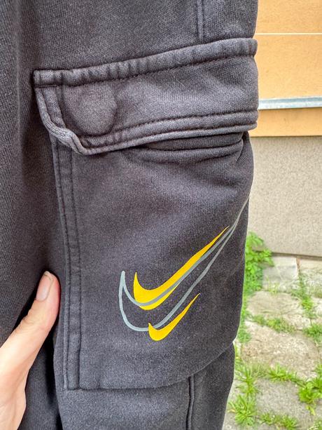 Teplaky, nike,152